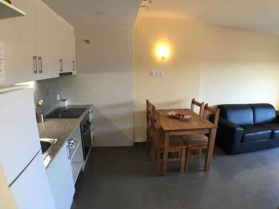 Bonito Apartamento En Avinyo Con Impresionantes Vistas Exterior photo